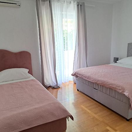 Apartments Tily Трогир Екстериор снимка