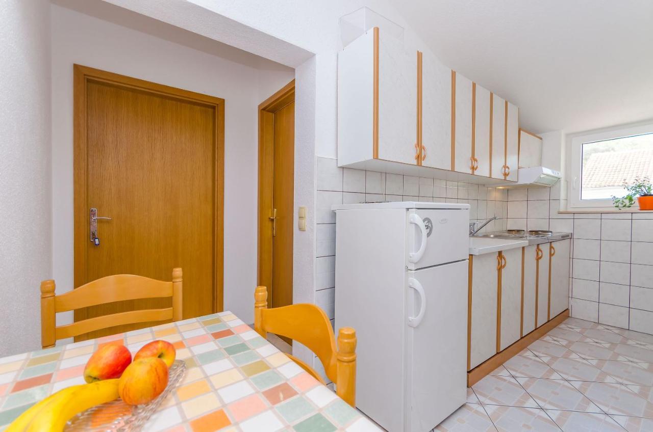 Apartments Tily Трогир Екстериор снимка