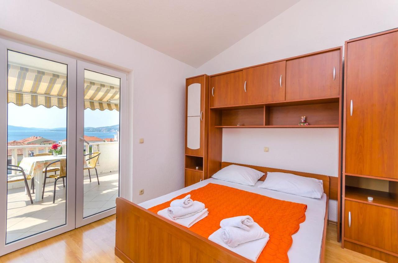 Apartments Tily Трогир Екстериор снимка