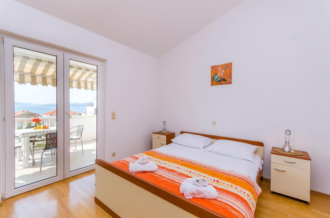 Apartments Tily Трогир Екстериор снимка