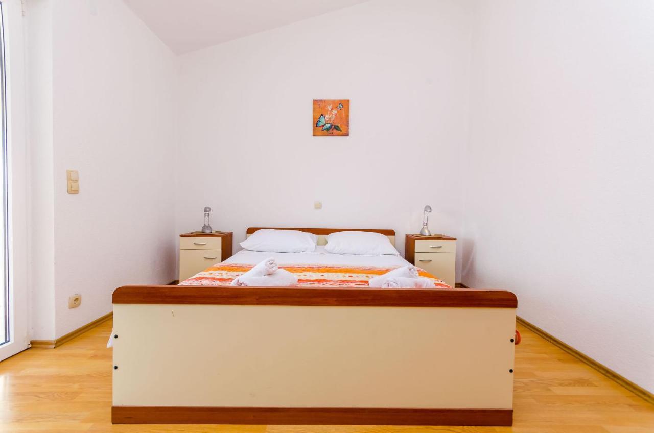 Apartments Tily Трогир Екстериор снимка